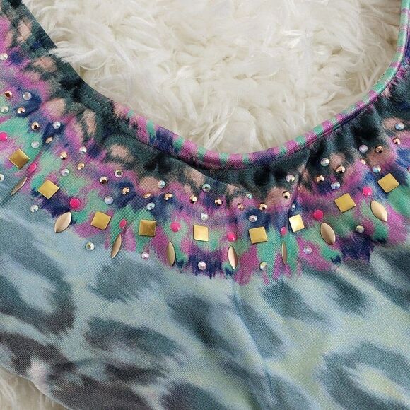 Victoria's Secret Cut out front and back monokini with gems in front Medium - Picture 4 of 8